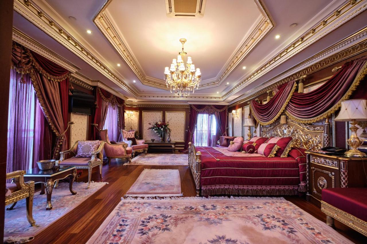 Club Sera Готель